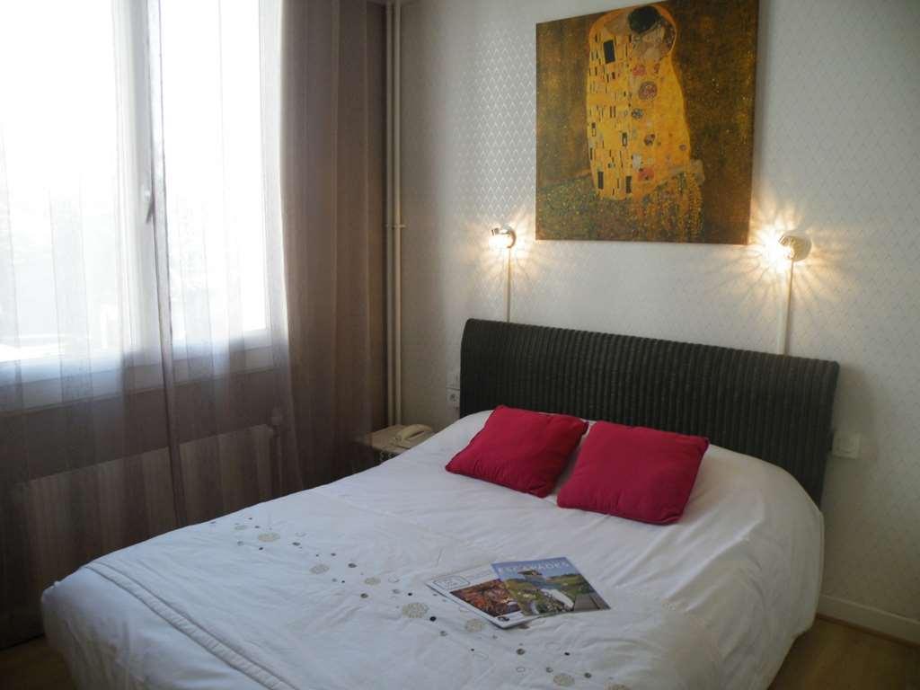 Brit Hotel Roanne - Le Grand Hotel 部屋 写真