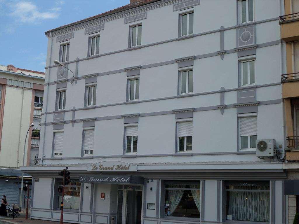 Brit Hotel Roanne - Le Grand Hotel エクステリア 写真
