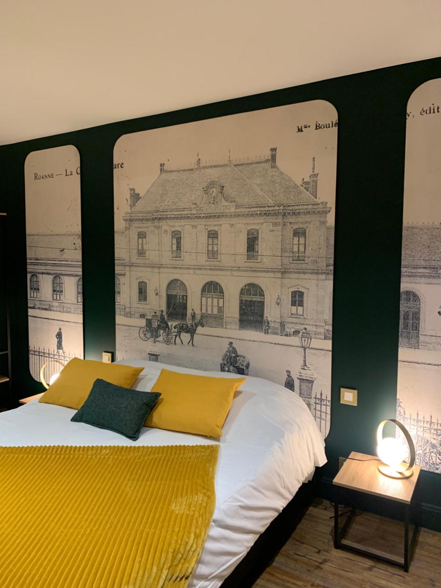 Brit Hotel Roanne - Le Grand Hotel エクステリア 写真